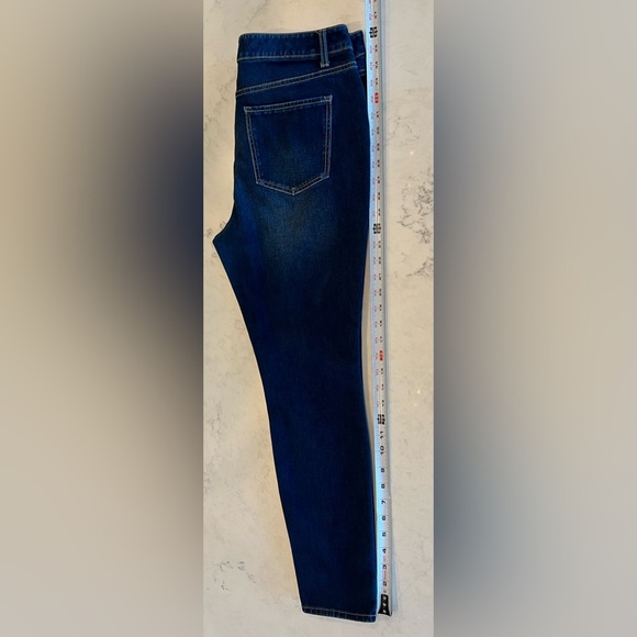 Time and Tru Women’s Dark Blue Skinny Jeans - Picture 4 of 4